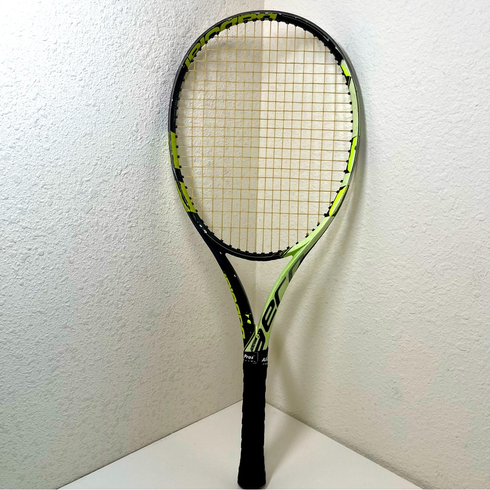 Babolat Aero Junior 26 Tennis Racquet Grey and Yellow